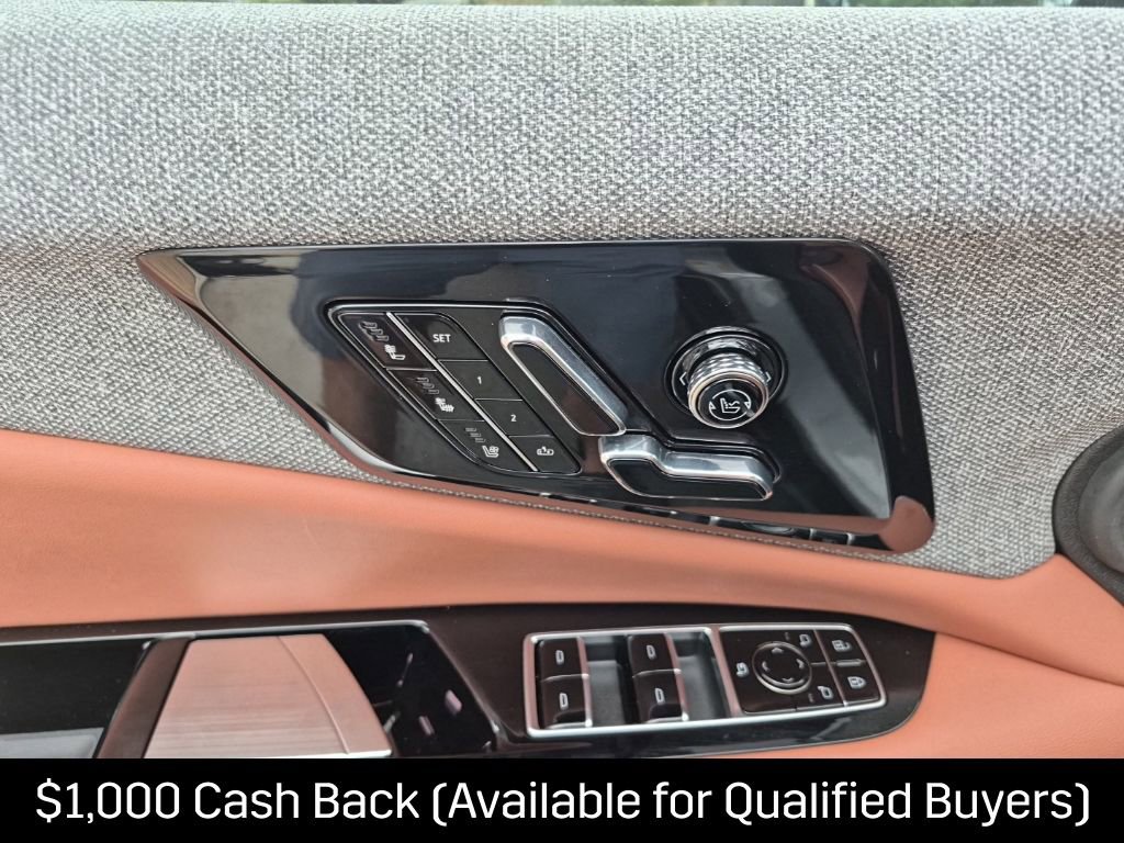 New 2026 Cadillac Optiq Luxury 2 w/ LPO, Floor Liner Package AWD/4WD image 28