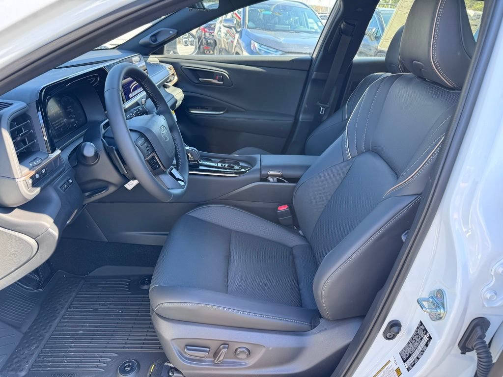 New 2025 Toyota Crown Signia w/ Advanced Technology Package AWD/4WD image 30