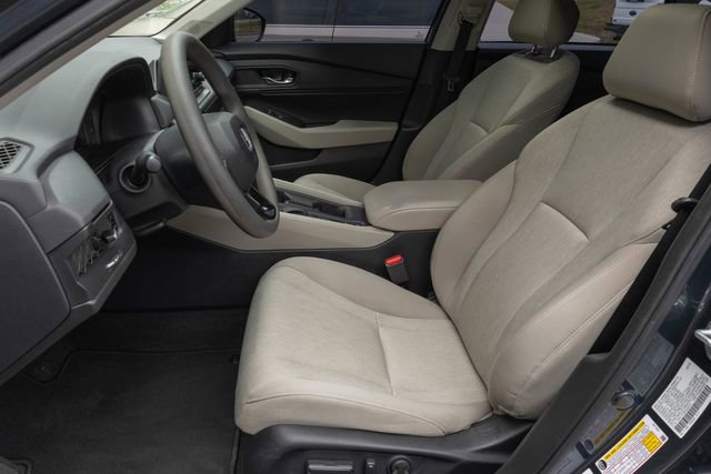 Used 2023 Honda Accord EX image 15