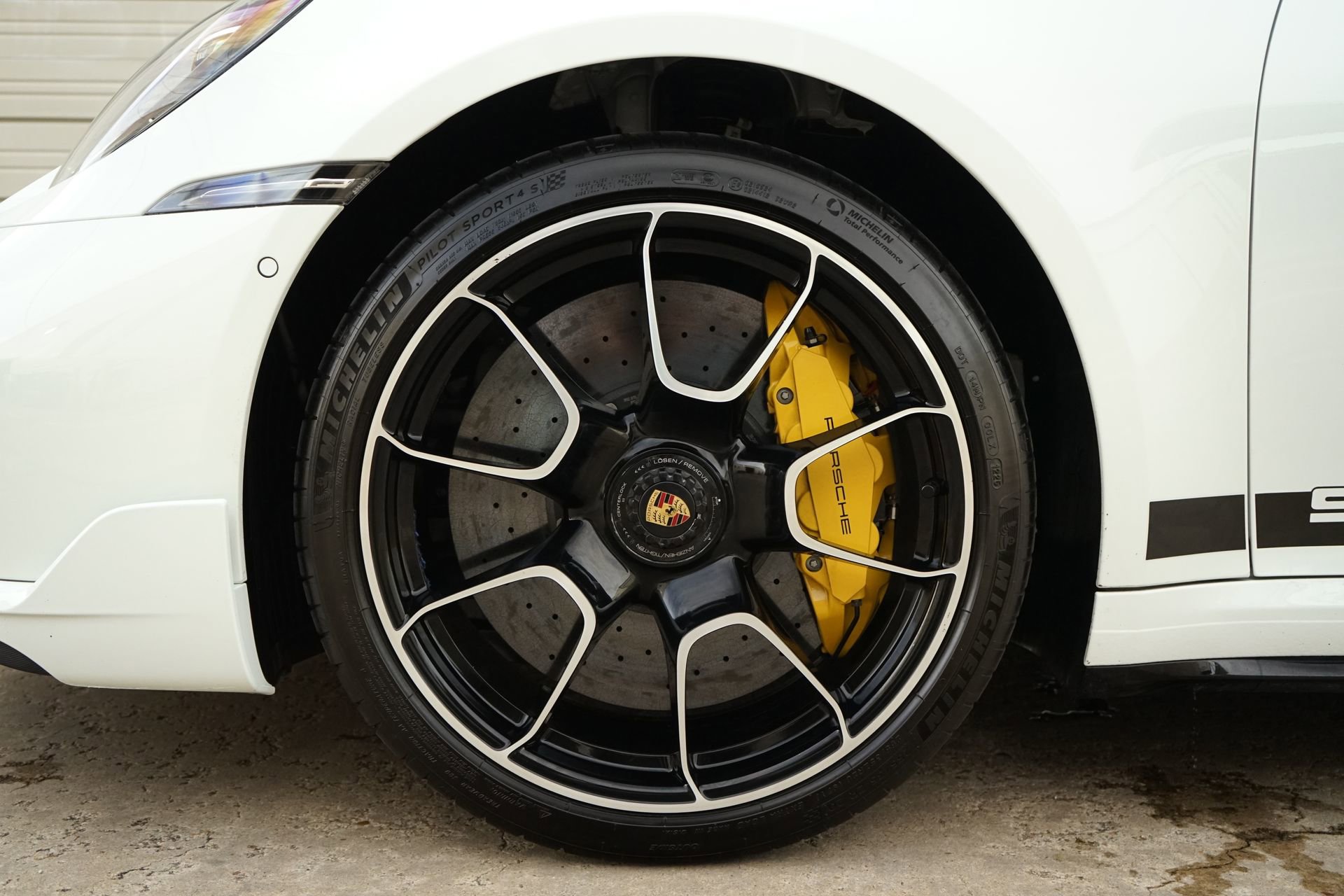Used 2025 Porsche 911 Turbo S AWD/4WD image 36