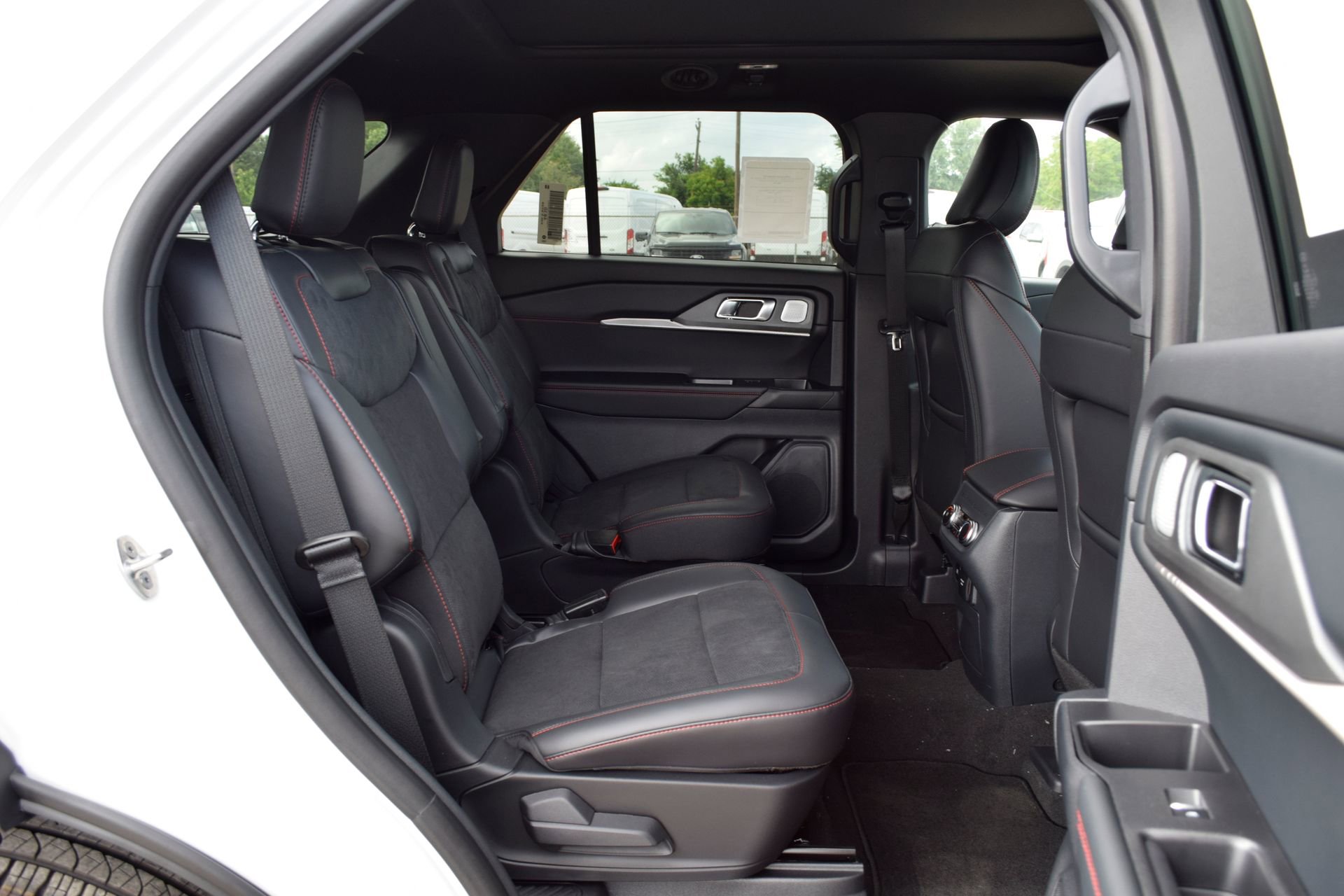 New 2026 Ford Explorer ST AWD/4WD image 24