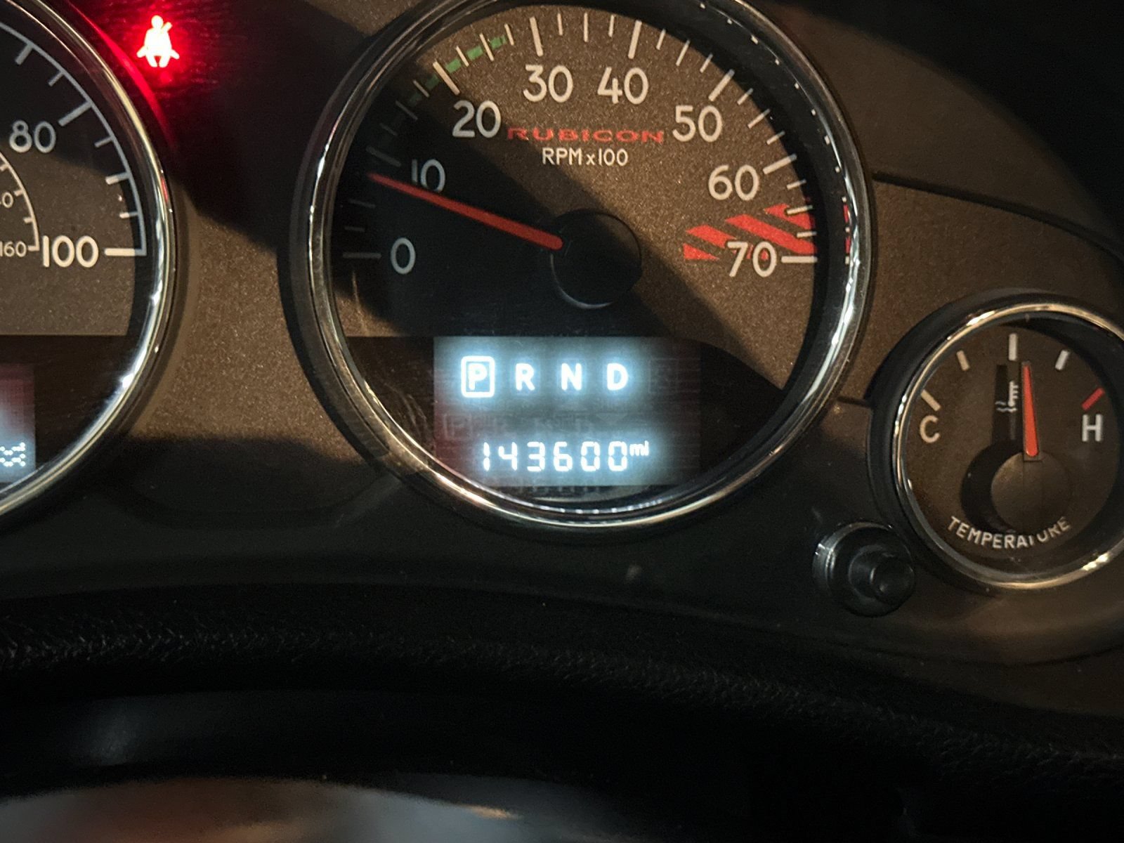 Used 2015 Jeep Wrangler Unlimited Rubicon AWD/4WD image 25