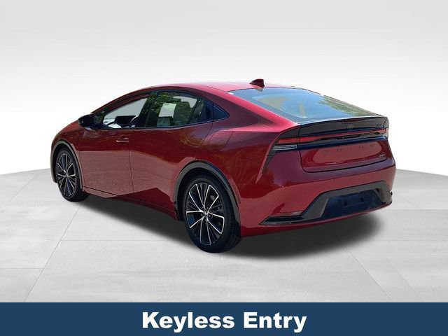 Used 2024 Toyota Prius XLE image 5