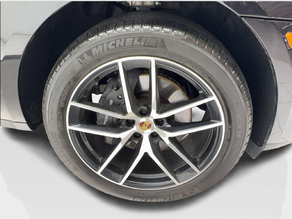 Used 2024 Porsche Macan Turbo AWD/4WD image 14