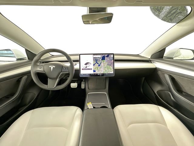 Used 2022 Tesla Model 3 Performance image 2