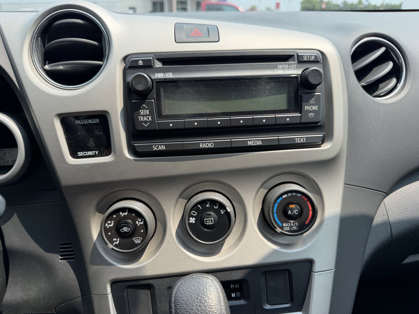 Used 2013 Toyota Matrix L w/ L Sport Pkg FWD image 23