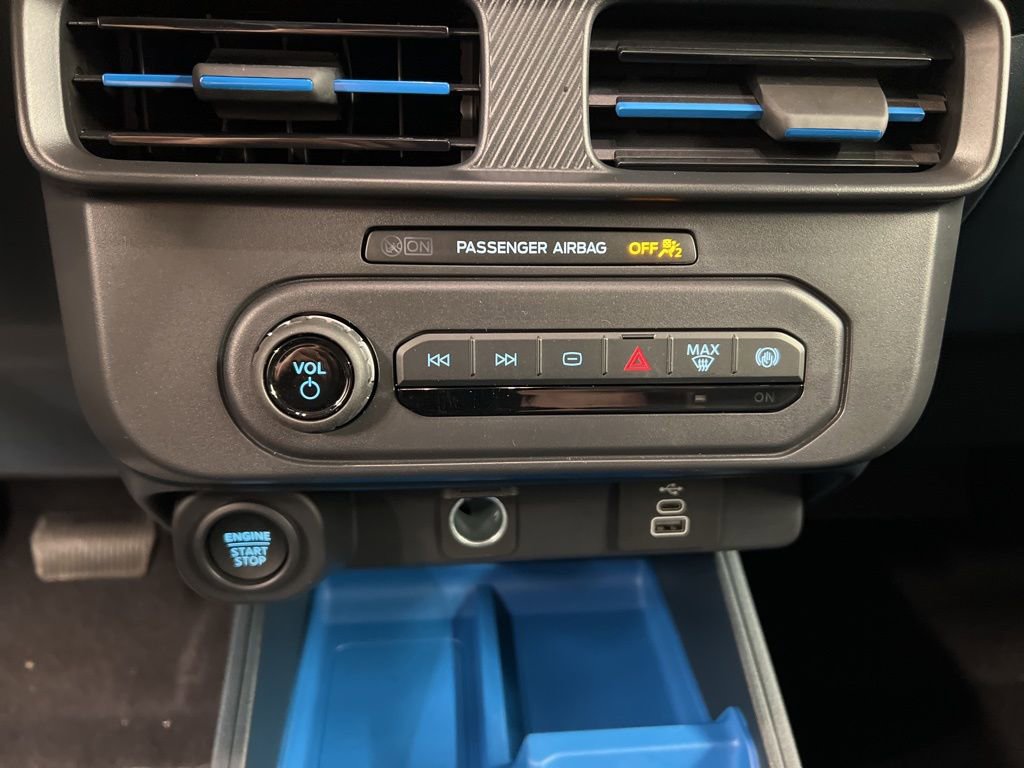 New 2026 Ford Maverick XLT image 15