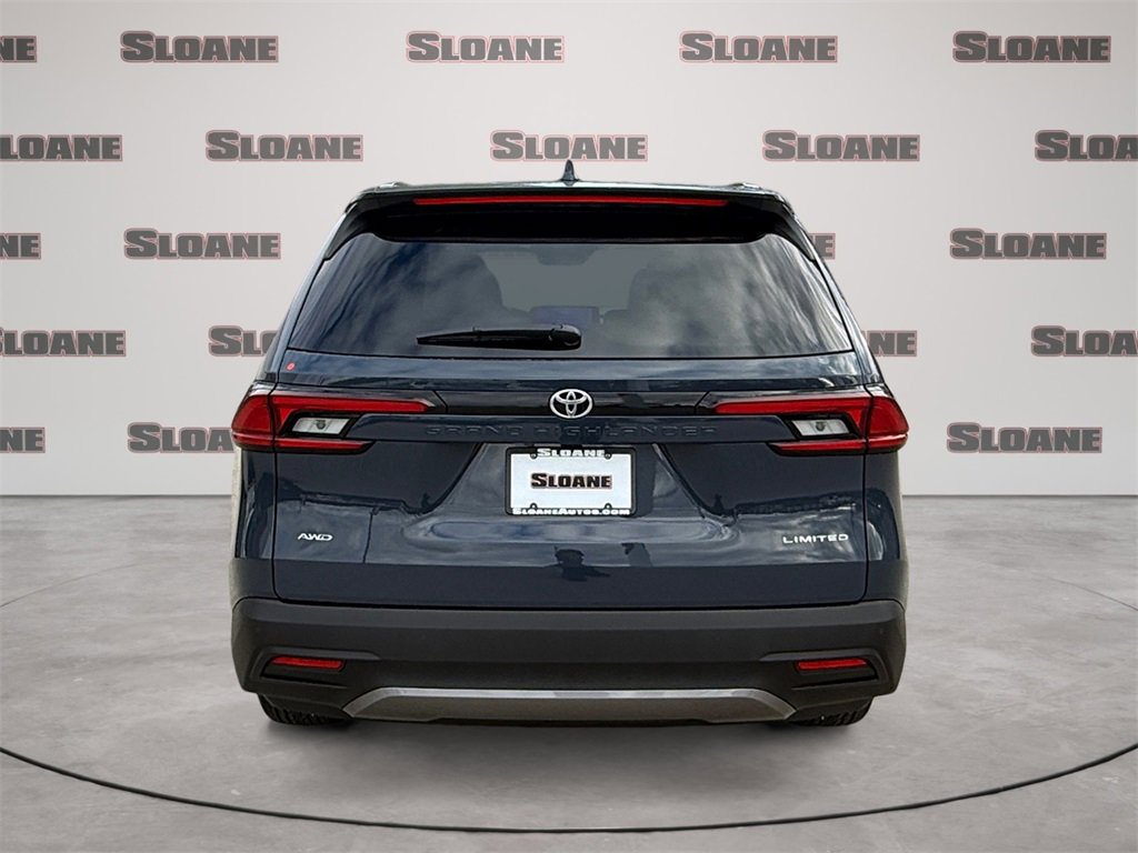 New 2026 Toyota Grand Highlander Limited image 4