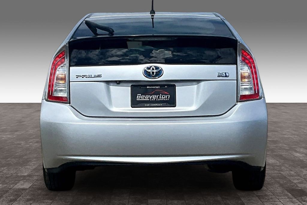 Used 2015 Toyota Prius Two image 6