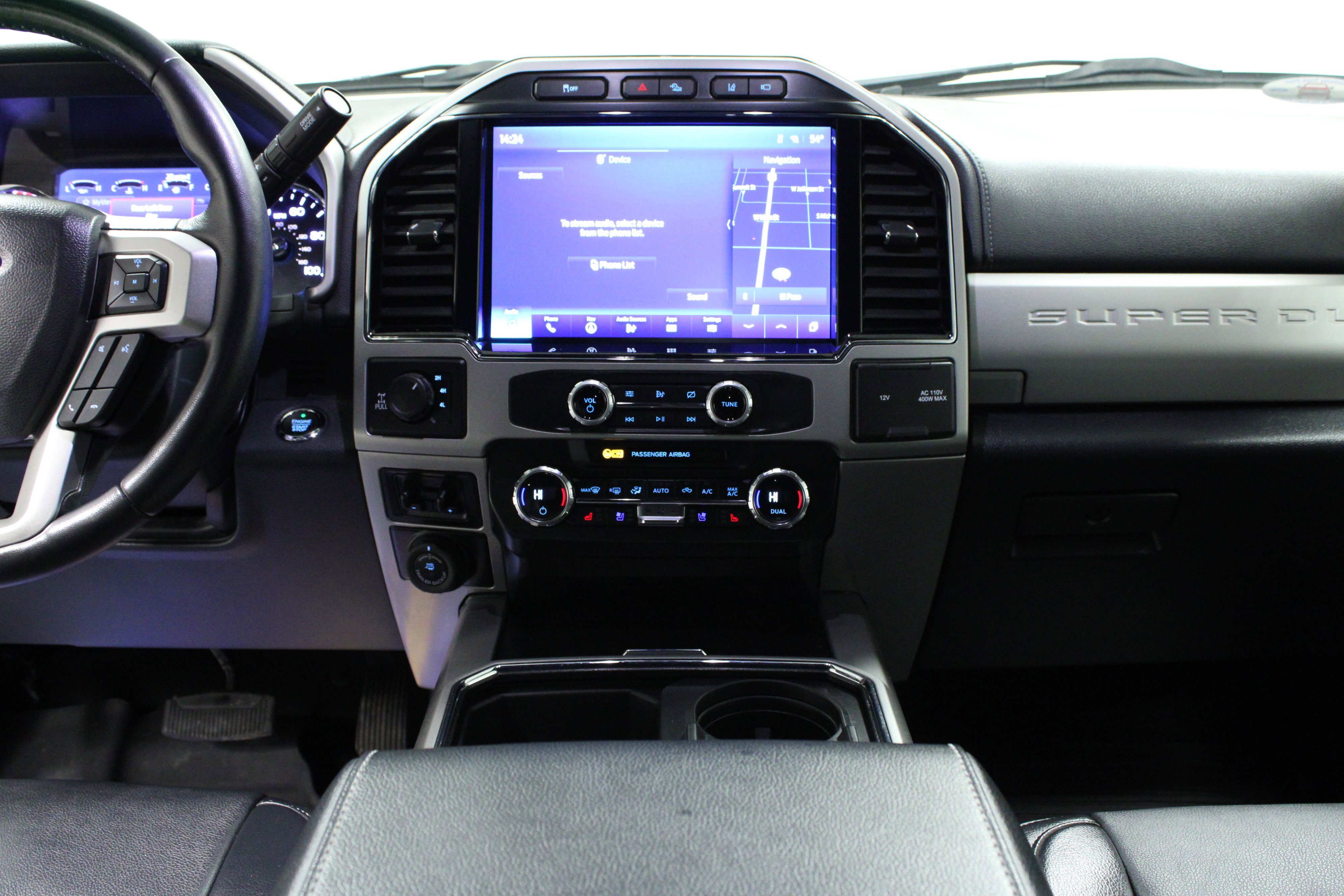 Used 2022 Ford F250 Lariat w/ Tremor Off-Road Package image 17