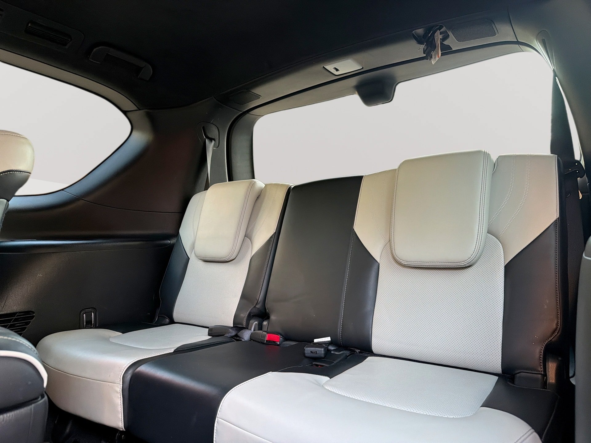 Used 2019 INFINITI QX80 Limited AWD/4WD image 27