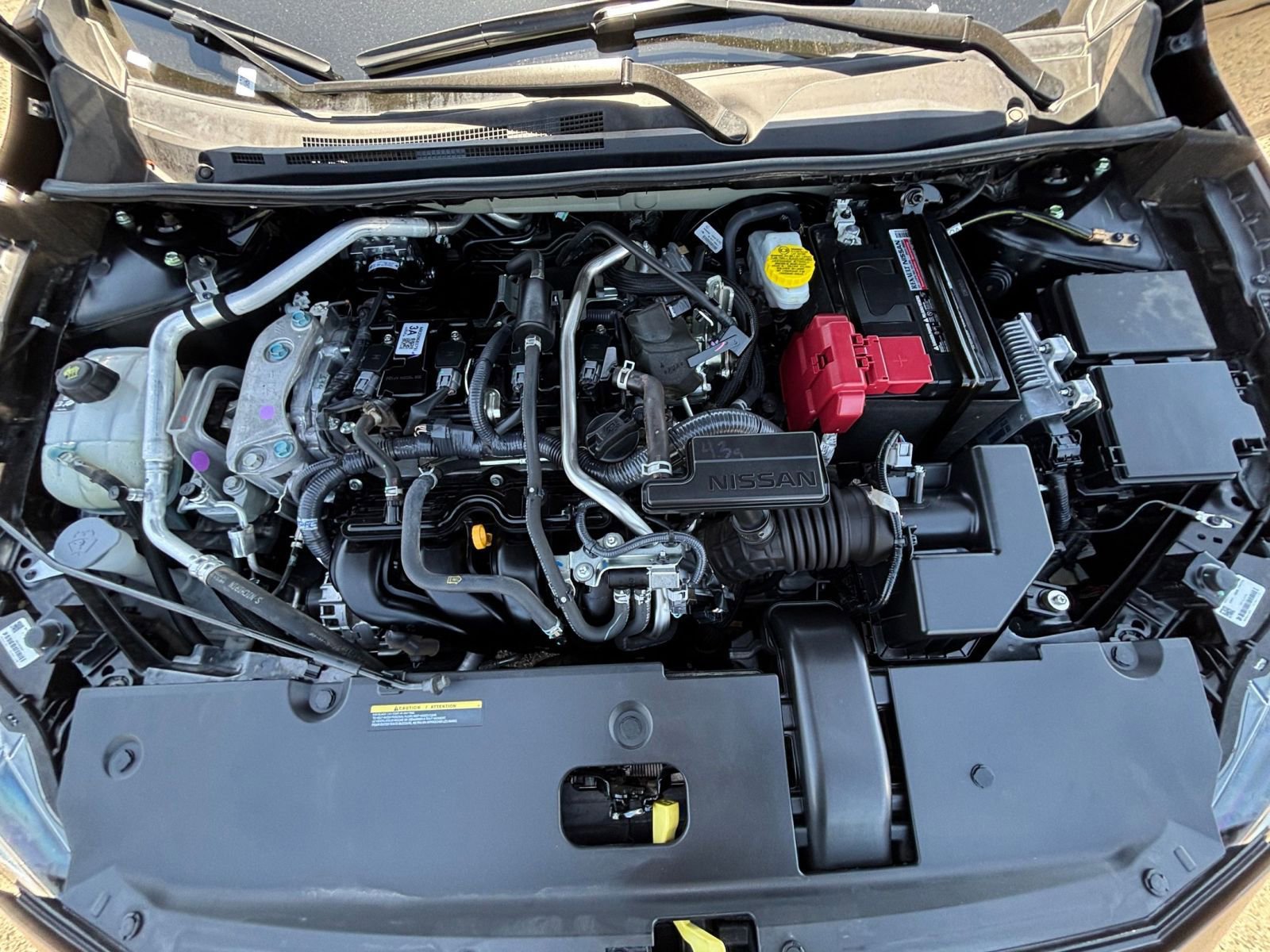 Used 2025 Nissan Sentra SV FWD image 30