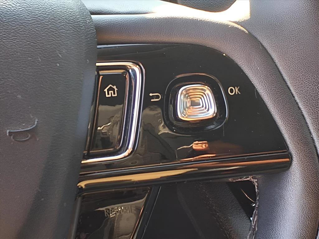 Certified 2022 Lincoln Corsair AWD w/ Equipment Group 101A image 11