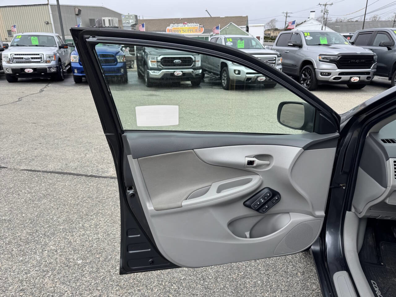 Used 2010 Toyota Corolla FWD image 16