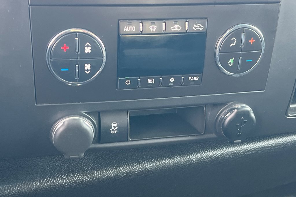 Used 2012 Chevrolet Silverado 1500 LT image 15