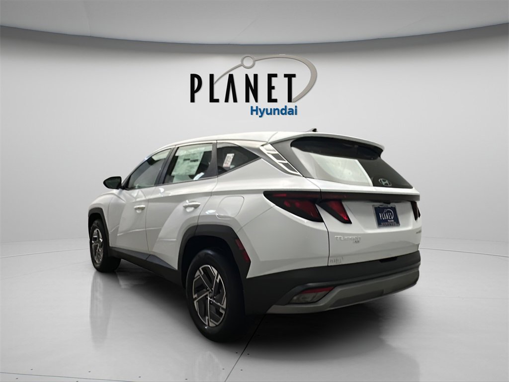 New 2026 Hyundai Tucson Blue SE image 6