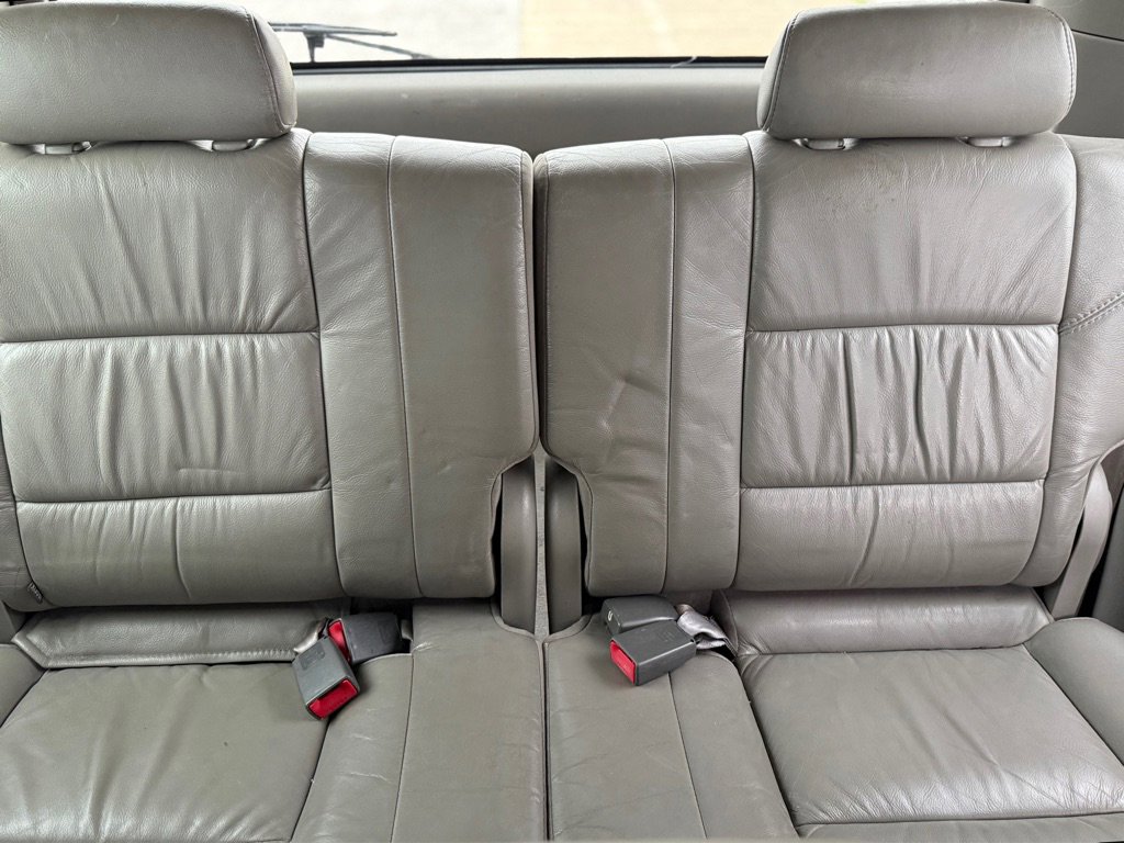Used 2002 Toyota Sequoia Limited RWD image 18