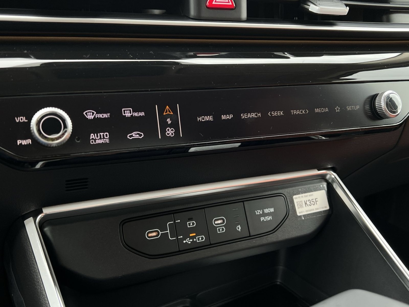 New 2026 Kia Carnival SX Prestige FWD image 26
