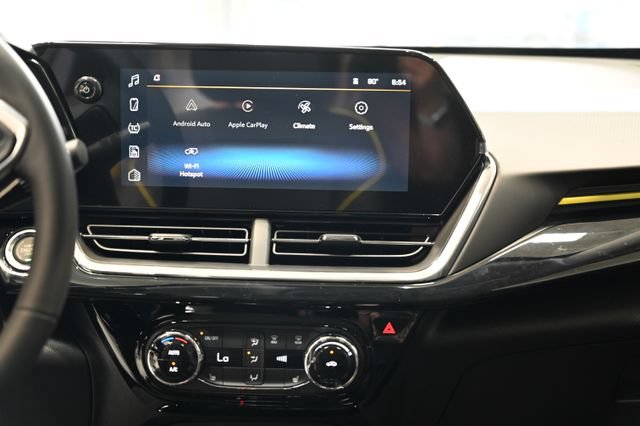 New 2026 Chevrolet Trax ACTIV w/ Sunroof Package FWD image 14