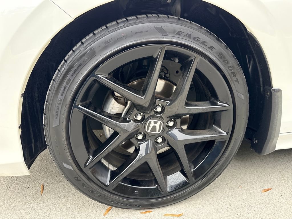 Certified 2025 Honda Civic Sport image 11