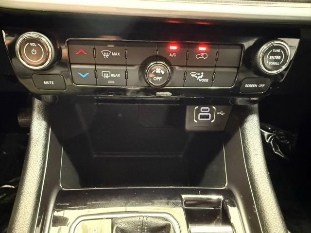 Used 2023 Jeep Compass Latitude w/ Sun and Sound Group image 35