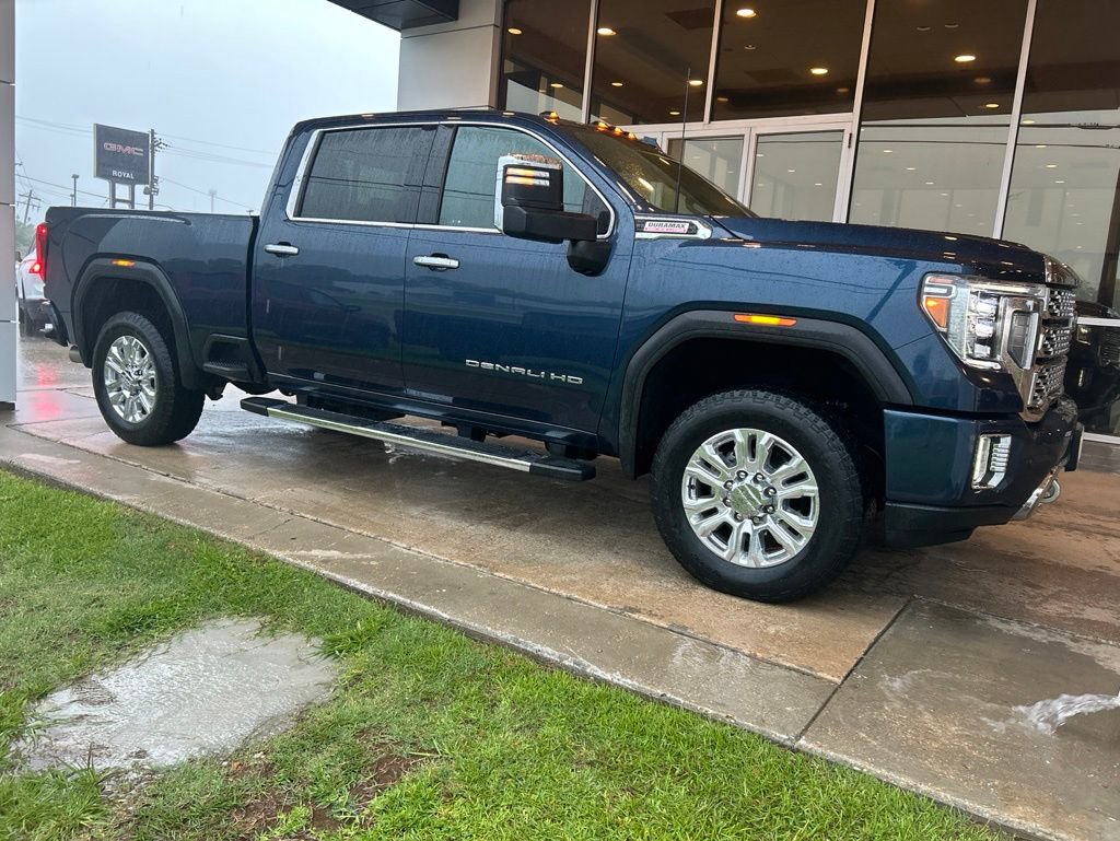 Used 2020 GMC Sierra 2500 Denali w/ Denali Ultimate Package AWD/4WD image 2