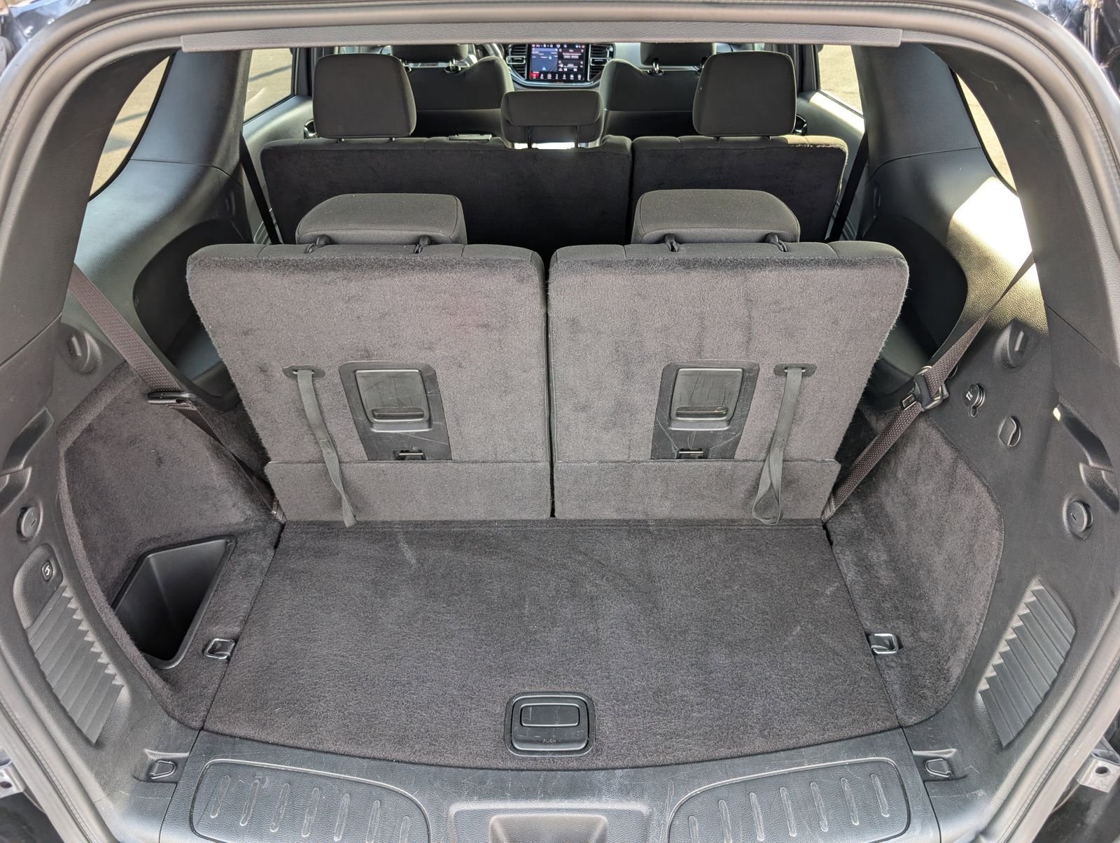 Used 2025 Dodge Durango GT AWD/4WD image 14