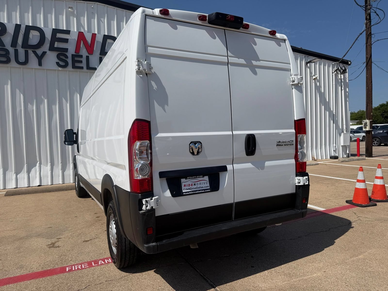 Used 2025 RAM ProMaster 3500 w/ Convenience Group FWD image 5