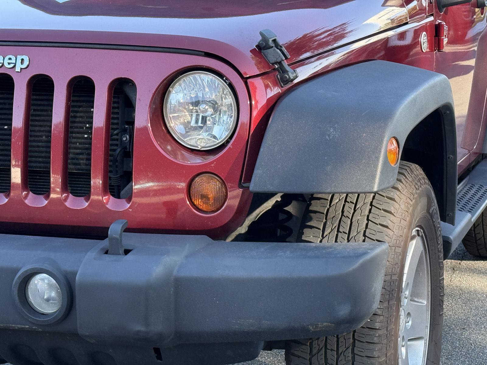 Used 2013 Jeep Wrangler Sport AWD/4WD image 10