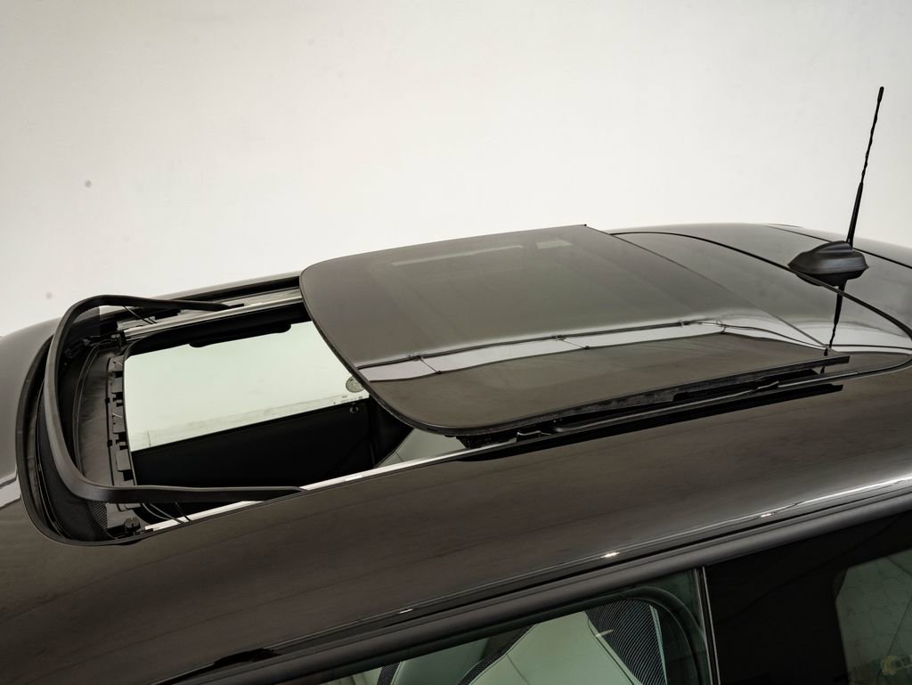 New 2026 MINI Cooper 2-Door Hardtop FWD image 14