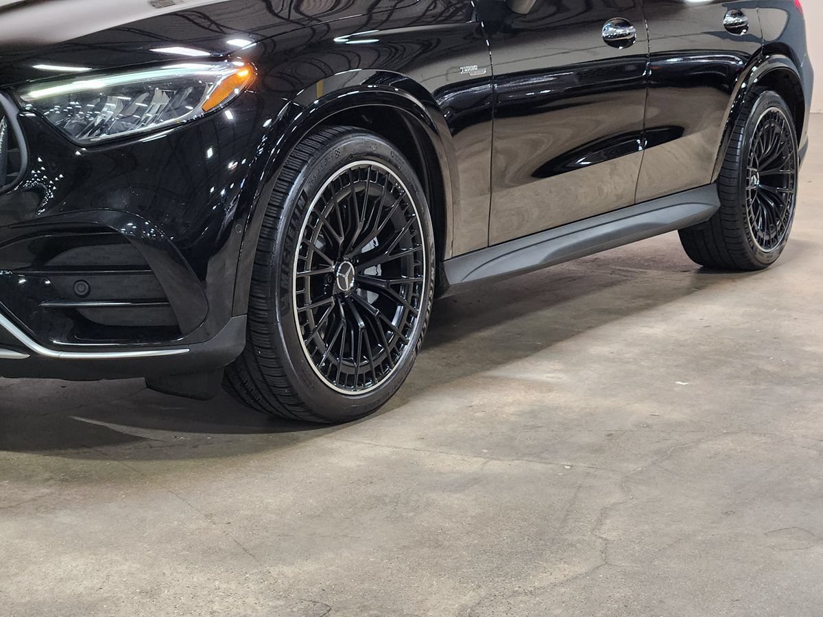 Used 2024 Mercedes-Benz GLC 43 AMG 4MATIC image 17