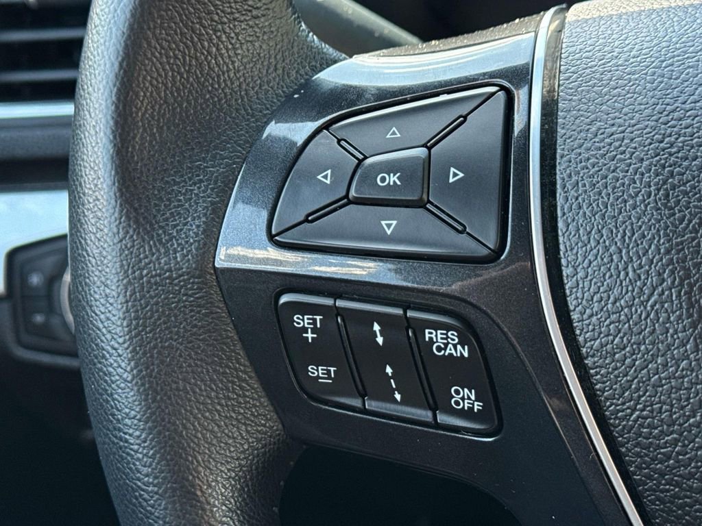 Used 2018 Ford Explorer Limited w/ Equipment Group 301A AWD/4WD image 10