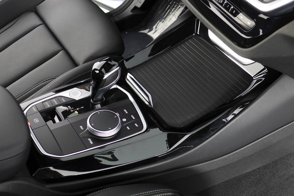 Used 2024 BMW X3 sDrive30i w/ M Sport Package image 15