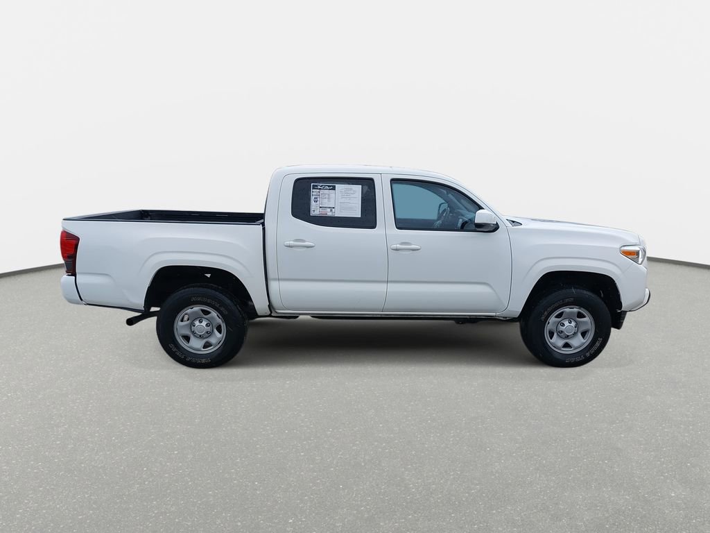 Used 2022 Toyota Tacoma SR image 4