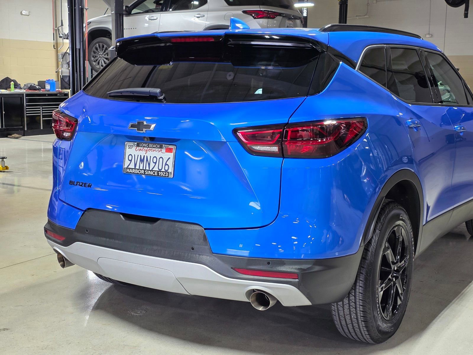 Used 2025 Chevrolet Blazer LT w/ Convenience Package image 11