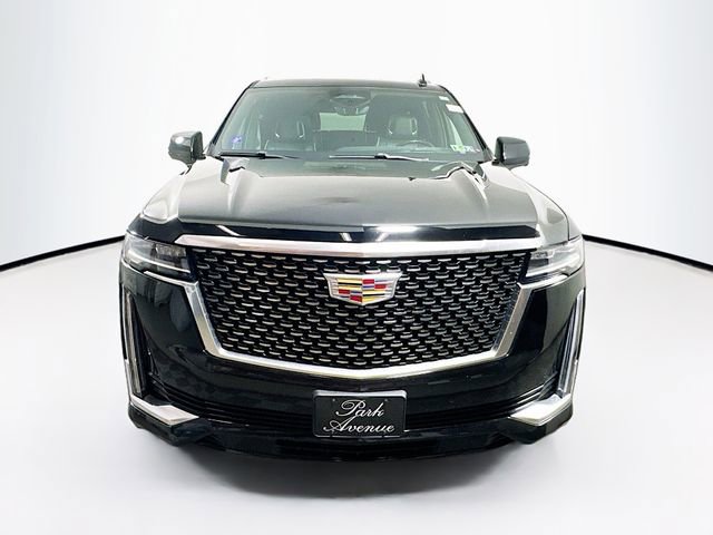 Used 2023 Cadillac Escalade ESV Premium Luxury image 2