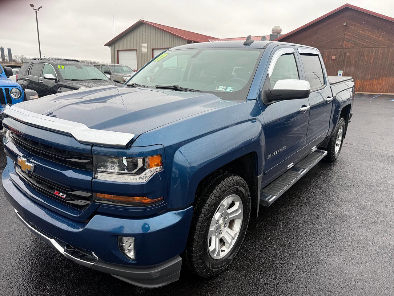 Used 2017 Chevrolet Silverado 1500 LT w/ All Star Edition image 2