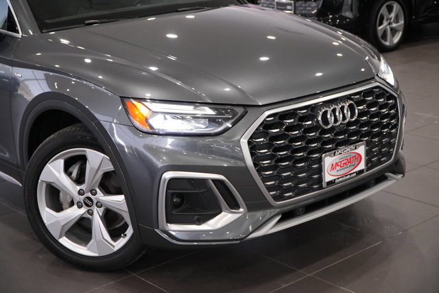 Used 2022 Audi Q5 2.0T Premium Plus w/ Premium Plus Package image 4