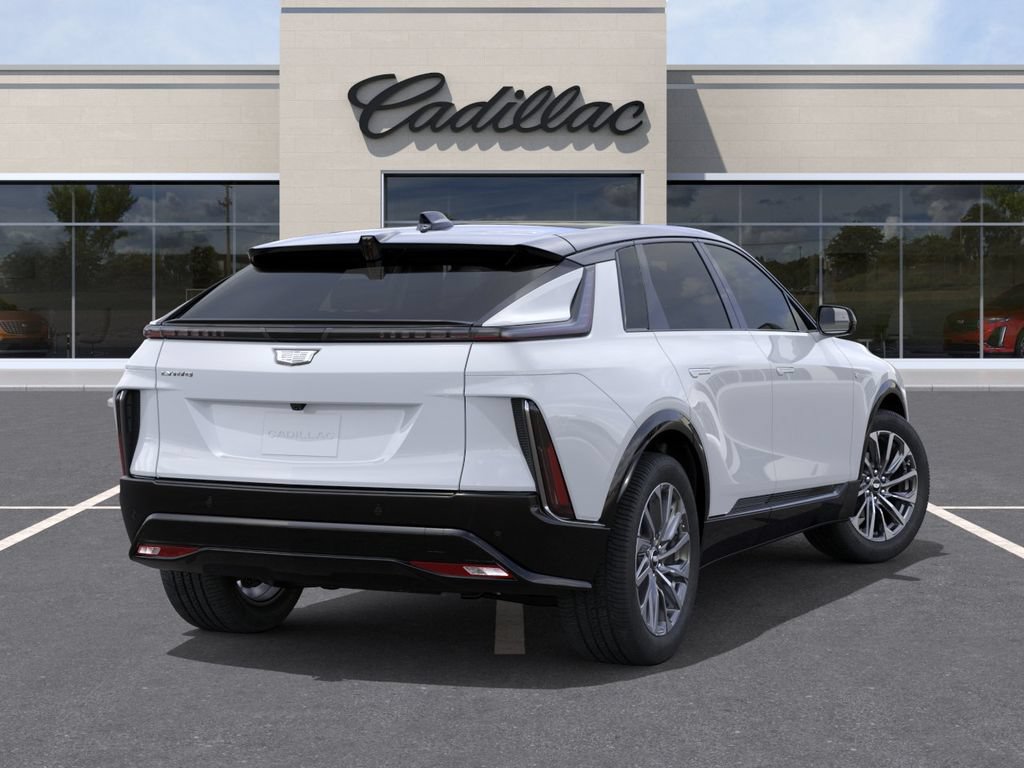 New 2027 Cadillac Lyriq Sport RWD image 4