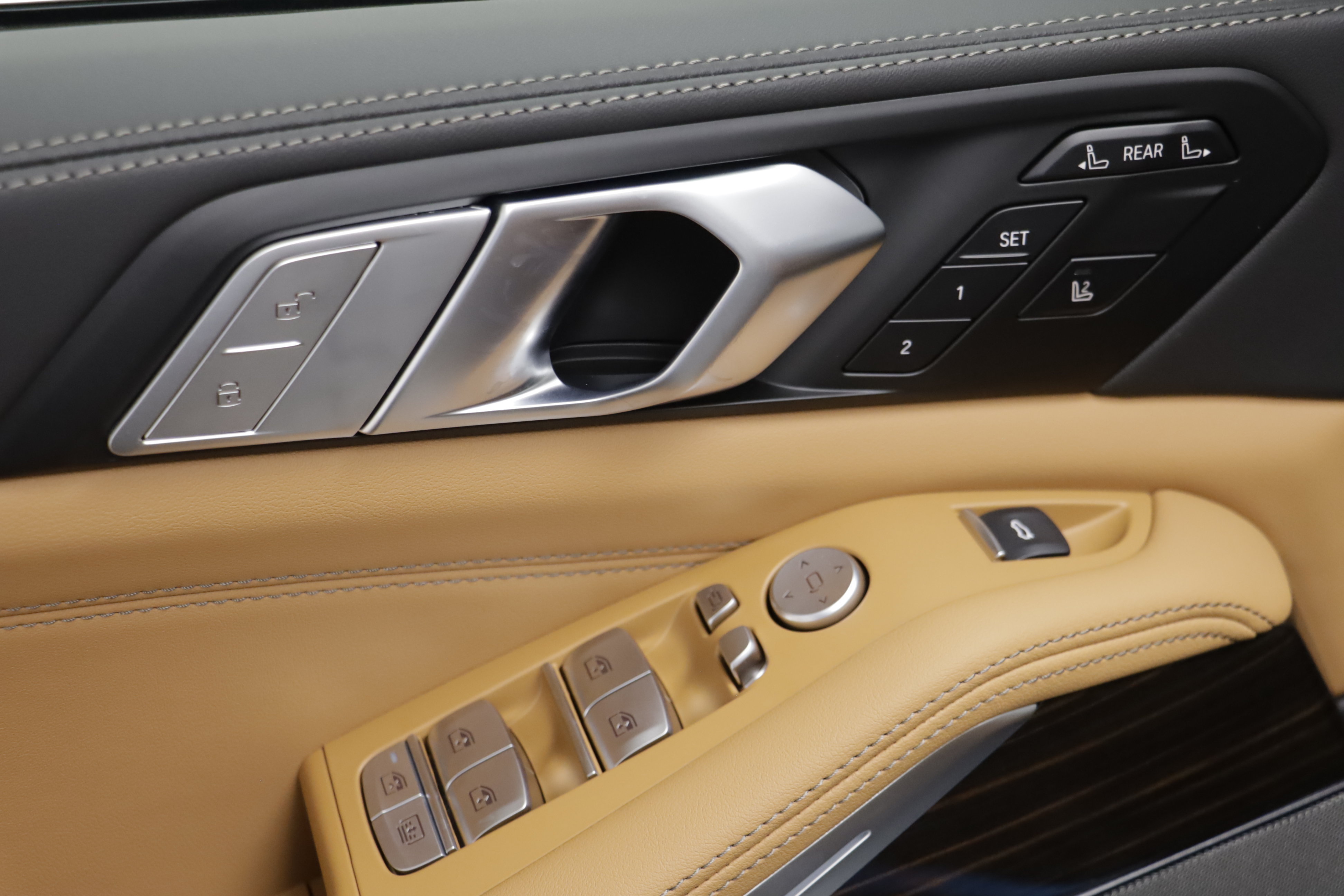 New 2027 BMW X7 xDrive40i AWD/4WD image 8