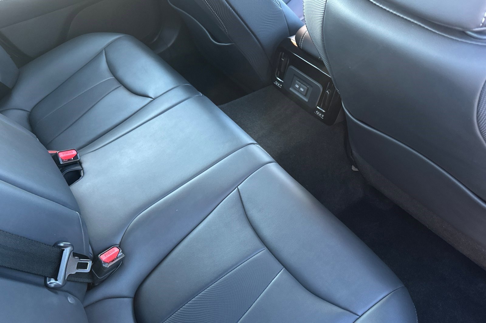 Used 2024 Toyota Mirai XLE w/ Advanced Technology Package image 29