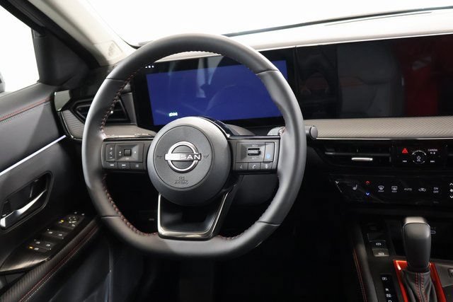 New 2026 Nissan Kicks SR w/ SR Premium Package AWD/4WD image 14