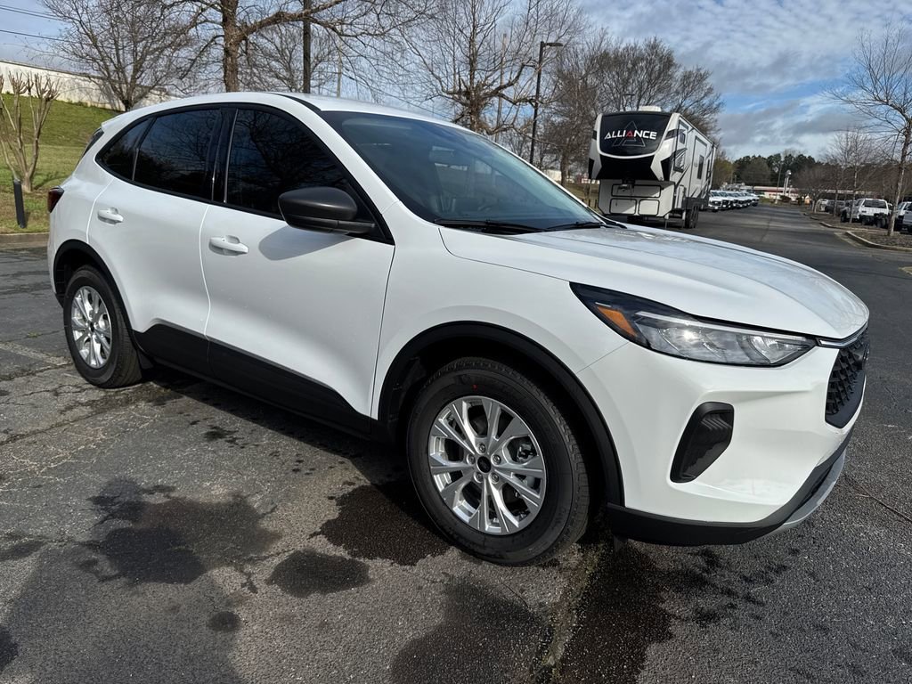 New 2026 Ford Escape Active FWD image 1