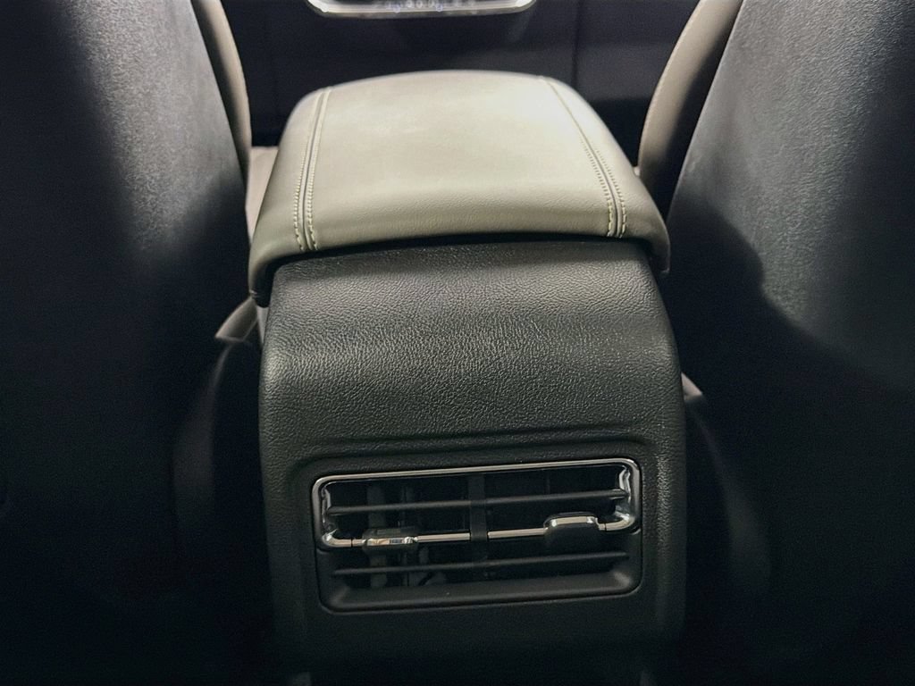 Certified 2025 Lincoln Corsair FWD image 25