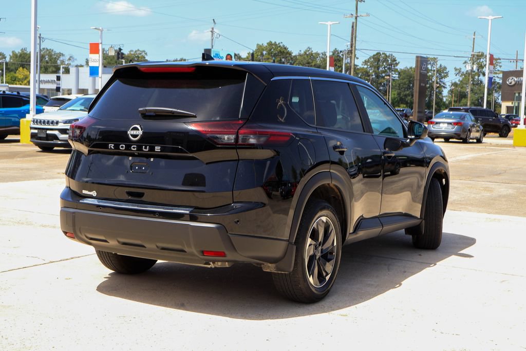 Certified 2026 Nissan Rogue SV w/ Cold Weather Package FWD image 20