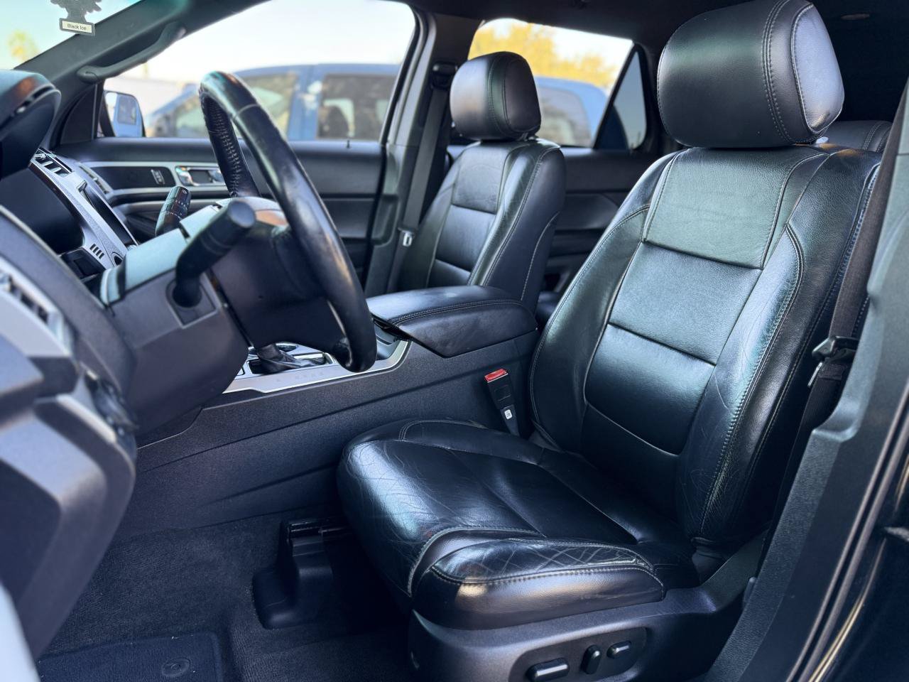Used 2013 Ford Explorer XLT FWD image 11