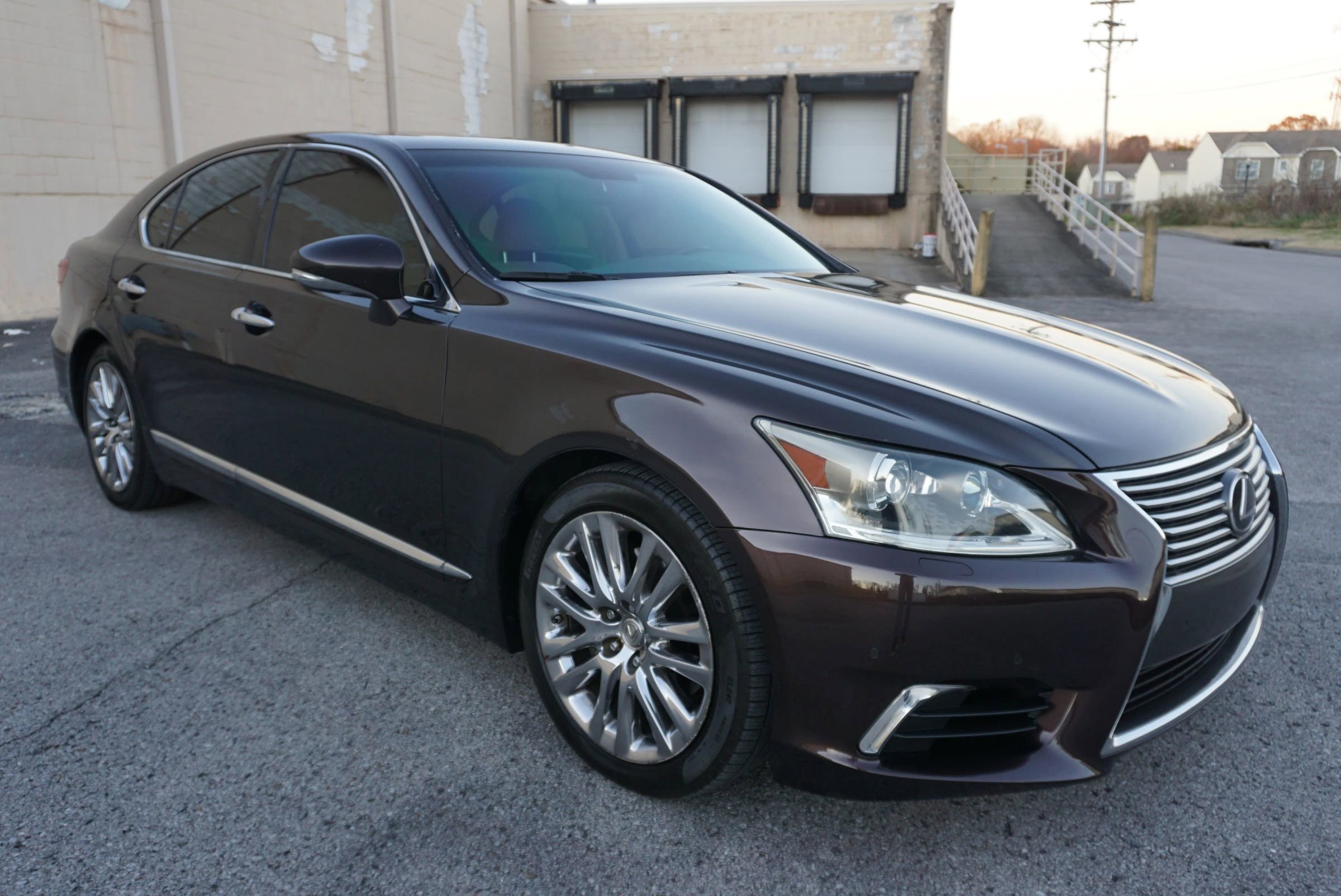 Used 2015 Lexus LS 460 image 5