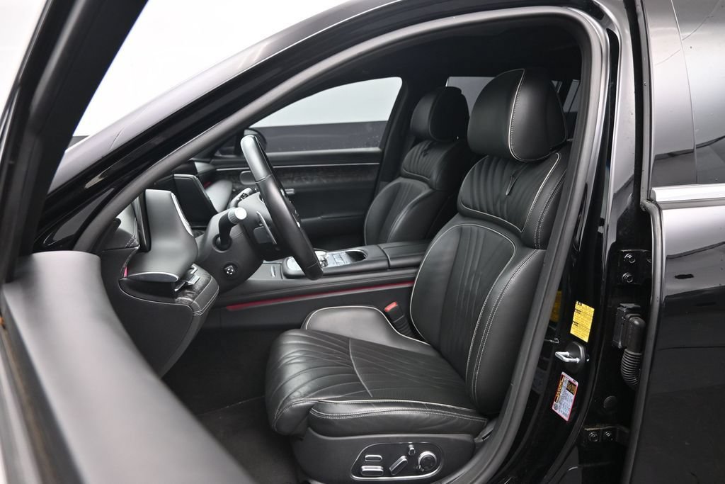 Used 2023 Genesis G90 3.5T AWD/4WD image 20