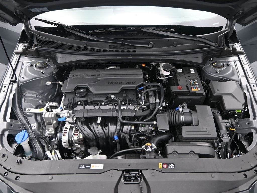 New 2025 Hyundai Elantra Sport image 34