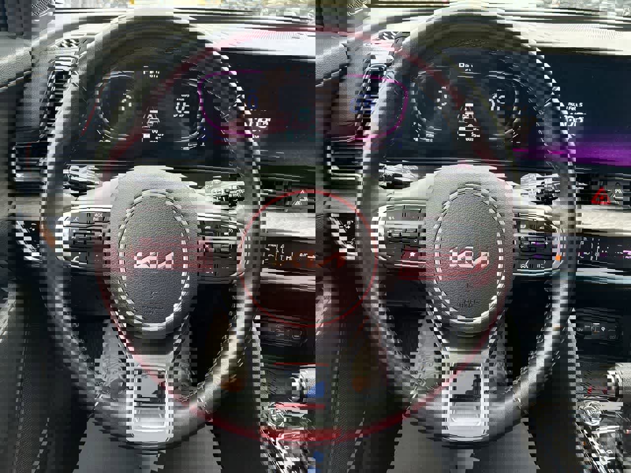 Used 2023 Kia Sportage X-Line w/ X-Line Premium Package image 11